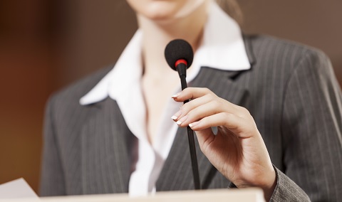 צריכות לקחת יותר סיכונים. צילום: Shutterstock